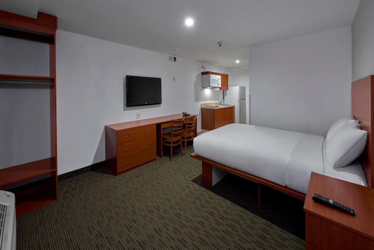 Extended Suites Monterrey Aeropuerto Apodaca Eksteriør billede